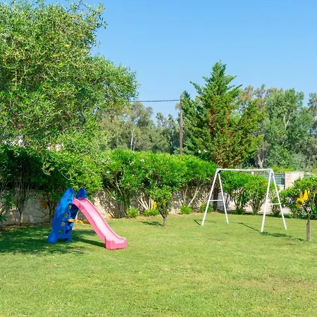 Villa Corfu Dassia 2
